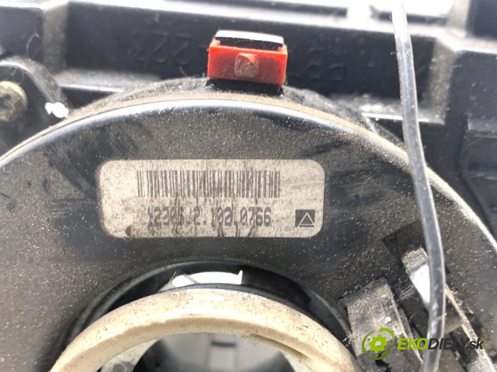 FIAT DUCATO II Autobus 2002 81 kW 2.3 JTD 2286 Prepínač kombinovaný (Prepínacie páčky pod volantom)