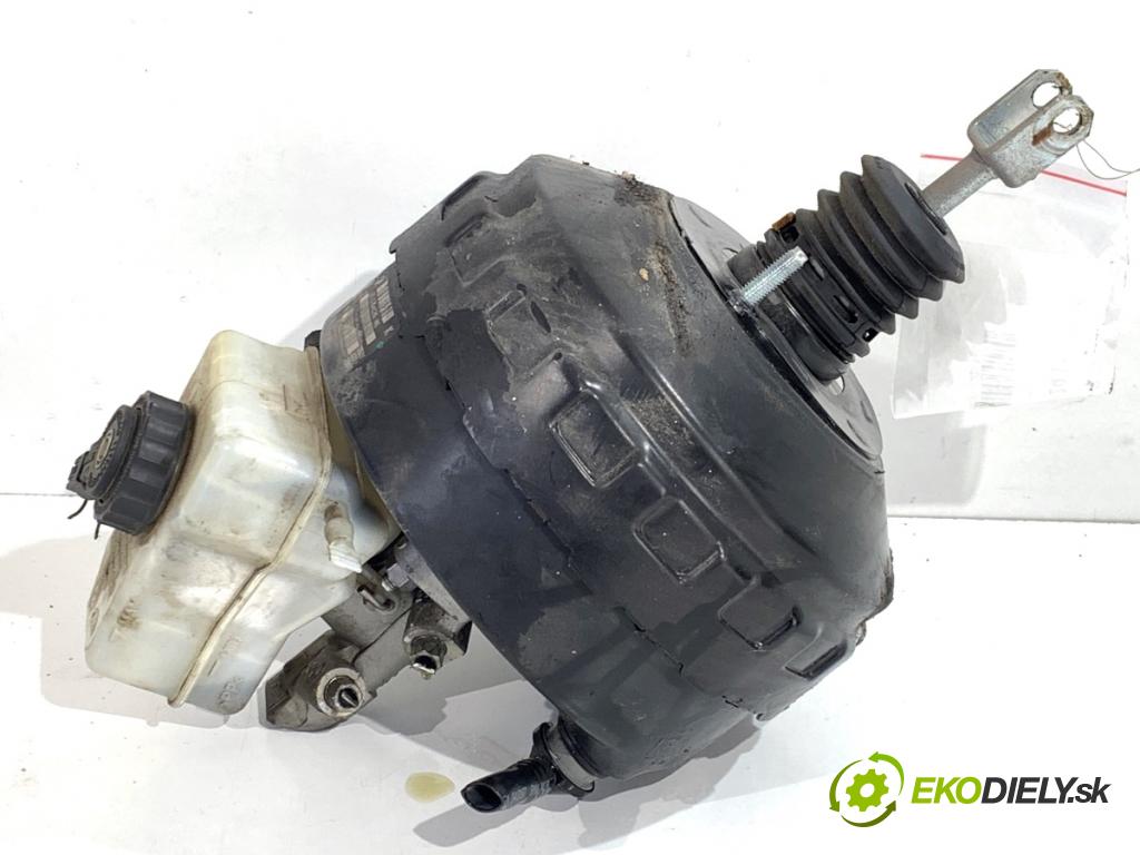 BMW E90 sedan 2006 120 kW 320 d 1995 Posilovač bŕzd 6764126