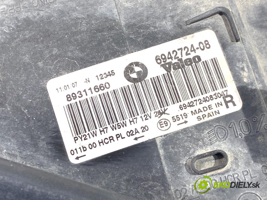 BMW E90 sedan 2006 120 kW 320 d 1995 Svetlomet pravy predný 6942724