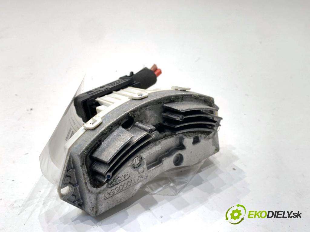 BMW E90 sedan 2006 120 kW 320 d 1995 odpor rezistor topení vzduchu T1021327U (Odpor topení)