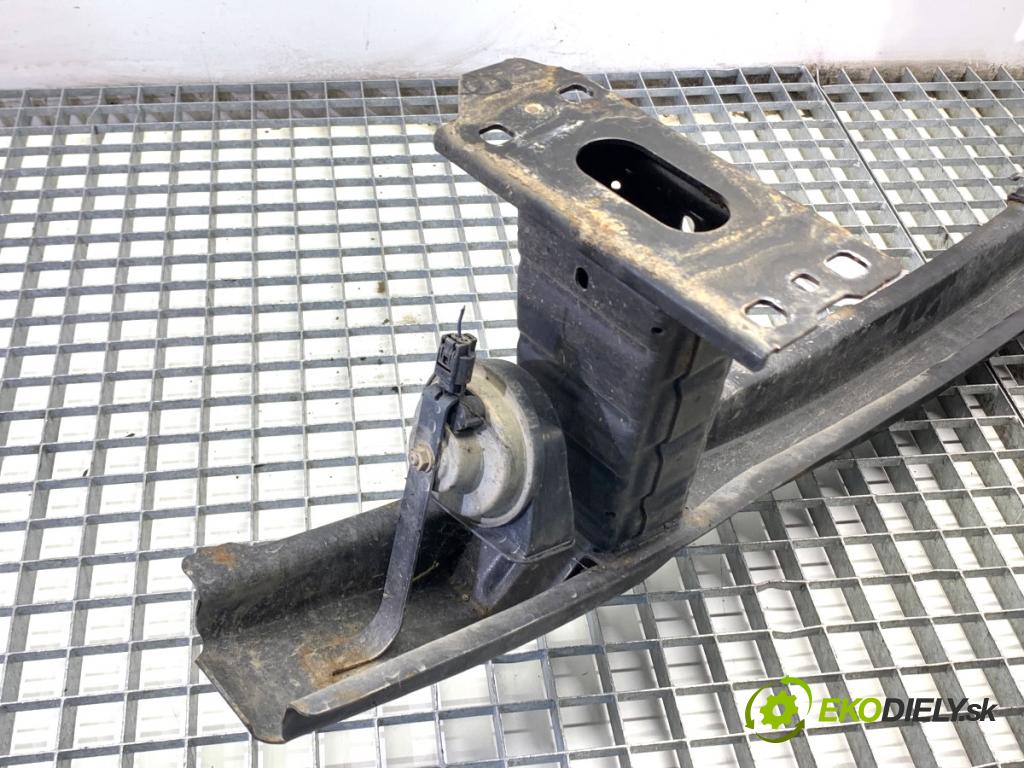 BMW E90 sedan 2006 120 kW 320 d 1995 Výstuha nárazníka predný 7146645 (Výstuha predná)