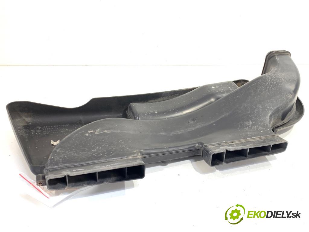 BMW E90 sedan 2006 120 kW 320 d 1995 volant vzduchu 7790605