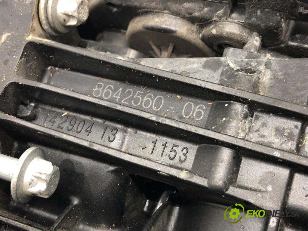BMW G31 Kombi 2021 135 kW 530 e Plug-in-Hybrid xDrive 1998 Obal termostatu 8642560 (Obal (príruba) termostatu)