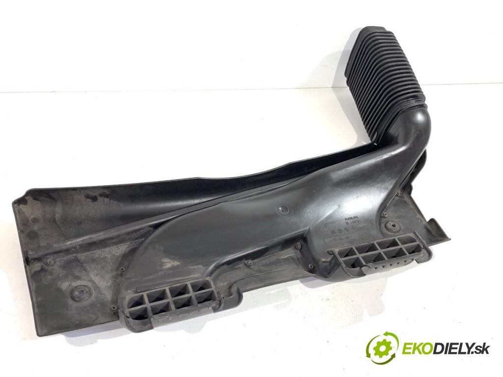 BMW E87 liftback 2005 90 kW 118 d 1995 Volant vzduchu 7790601