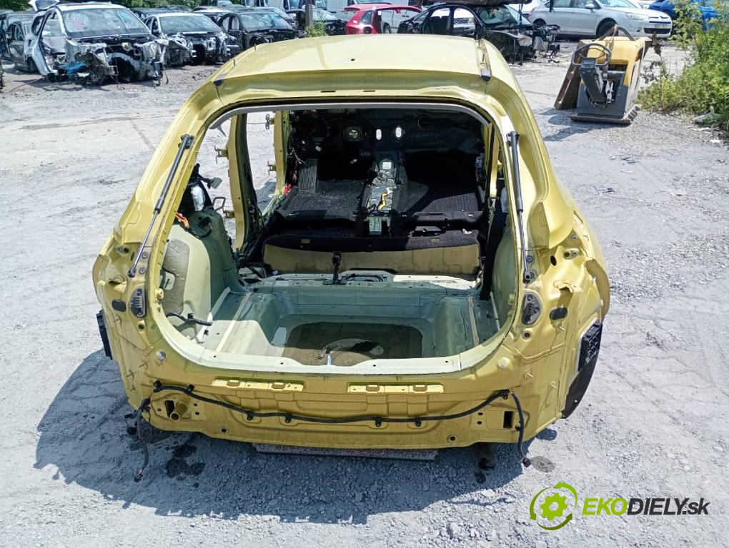 KIA CEED SUV 2022 104 kW 1.6 GDI Hybrid 1580 karoséria ČTVRŤÁK: Blatník prah strecha PODŁUŻNICA