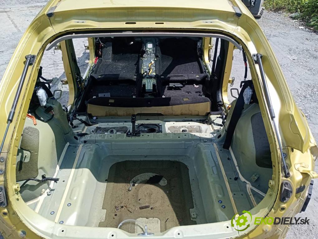 KIA CEED SUV 2022 104 kW 1.6 GDI Hybrid 1580 karoséria ČTVRŤÁK: Blatník prah strecha PODŁUŻNICA