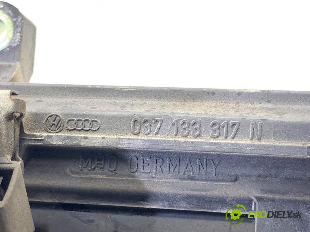 SEAT ALHAMBRA I nadwozie wielkoprzestrzenne (MPV) 2003 85 kW 2.0 i 1984 lišta vstřikovací 037133317N (Vstřikovací lišta)