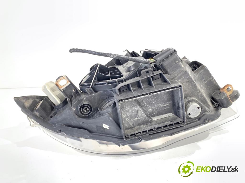 BMW E87 liftback 2005 90 kW 118 d 1995 Svetlomet ľavy predný 6924485