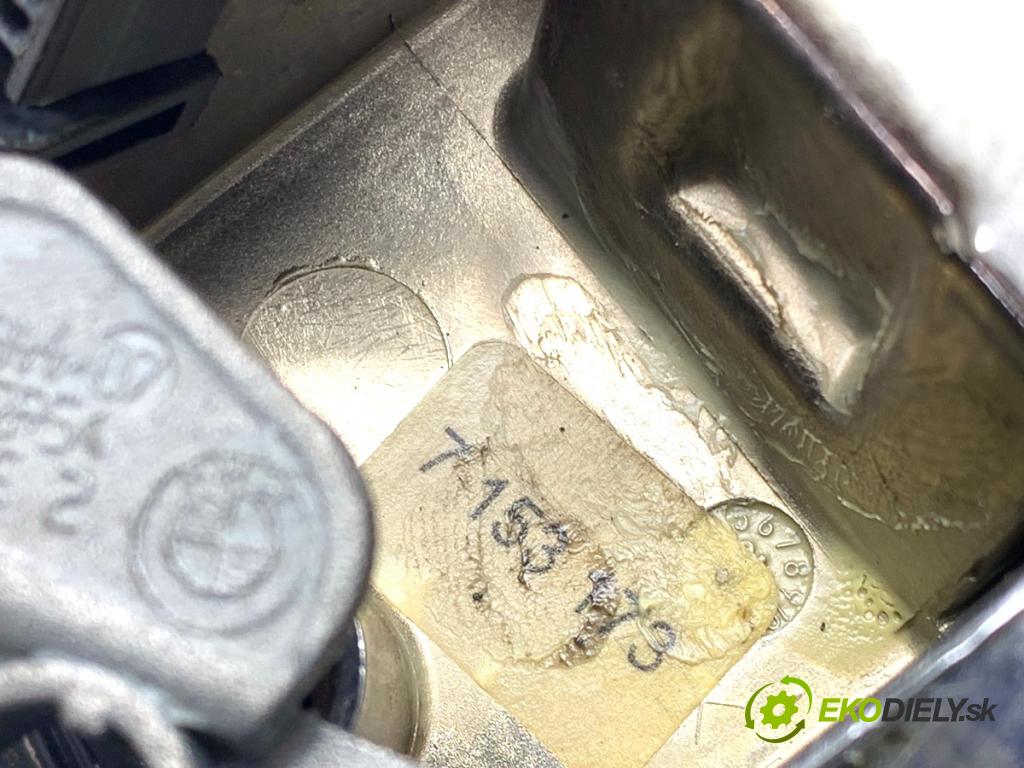 BMW E87 liftback 2005 90 kW 118 d 1995 klika dveří zadní část 7153173