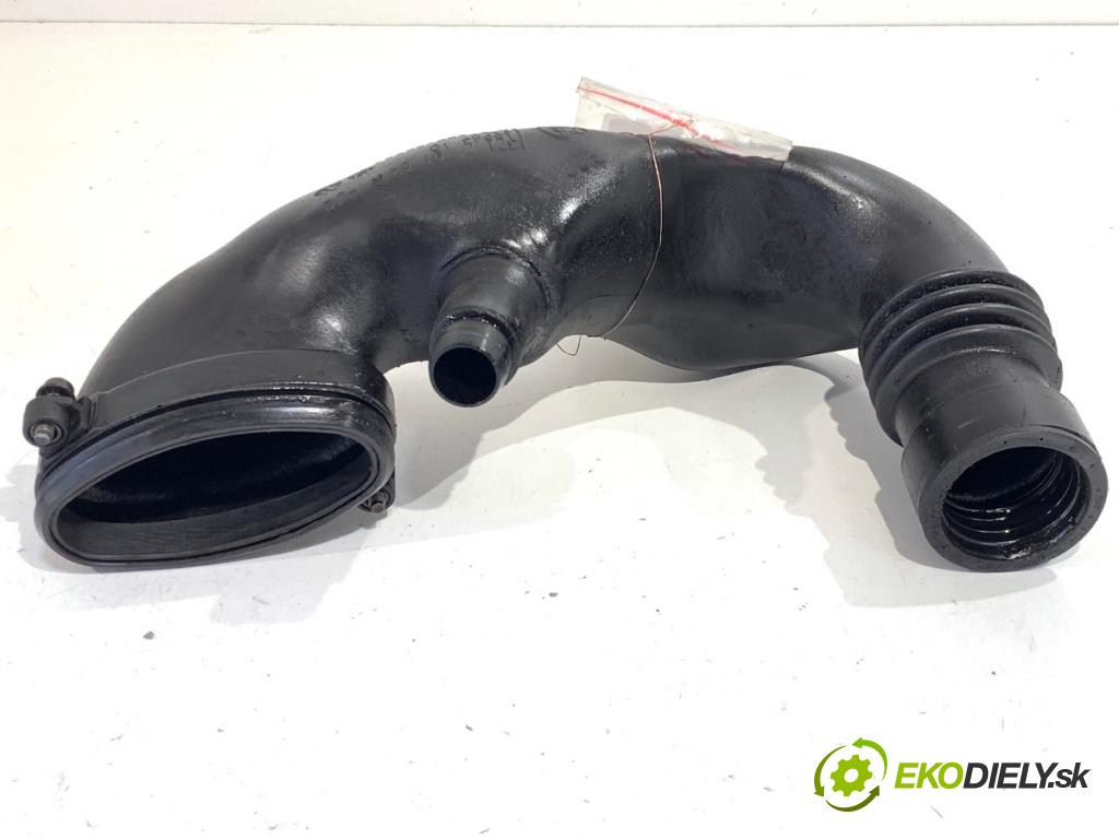 BMW E87 liftback 2005 90 kW 118 d 1995 Rúra vzduchu 7791646