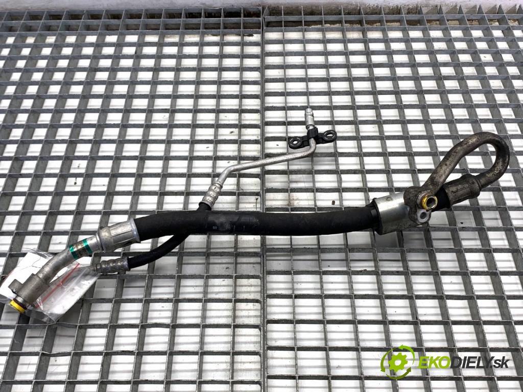 BMW E87 liftback 2005 90 kW 118 d 1995 rúrka klimatizácie 6927538 (Rúrka klimatizácie)