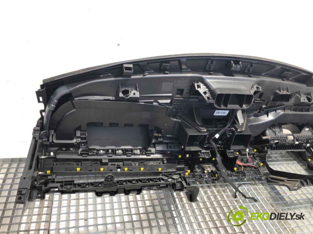 OPEL MOVANO B Autobus 2021 120 kW 2.3 CDTI FWD (JV) 2298 Palubná doska (Palubná doska)