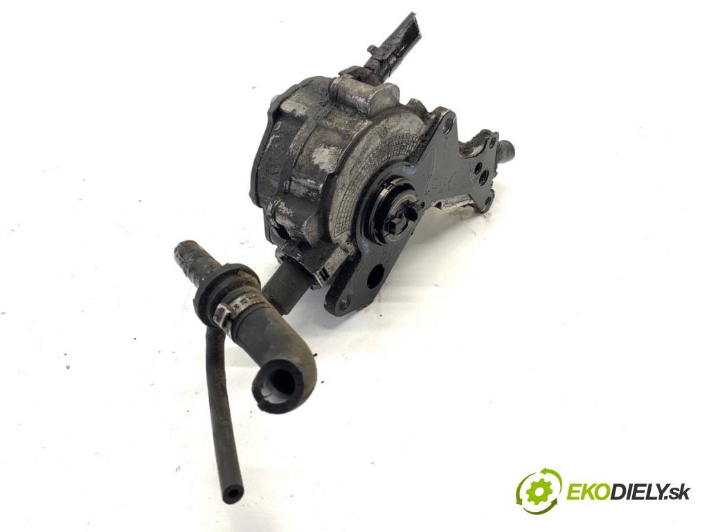 VW PASSAT B6 sedan 2007 77 kW 1.9 TDI 1896 Pumpa vákuová 038145209N