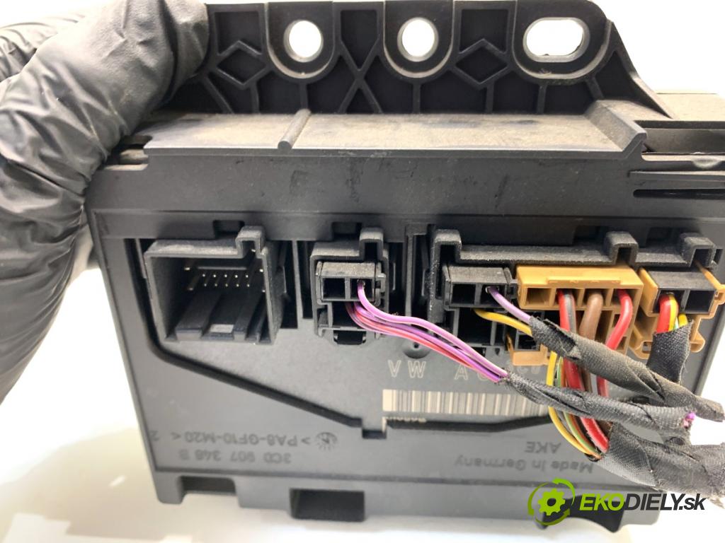 VW PASSAT B6 sedan 2007 77 kW 1.9 TDI 1896 Modul komfortu 3C0959433R (Modul komfortu)