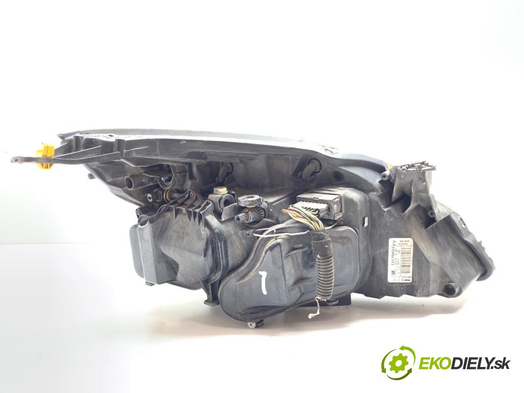 OPEL VECTRA C Kombi 2005 110 kW 1.9 CDTI (F35) 1910 Svetlomet ľavy predný XENON 13170933