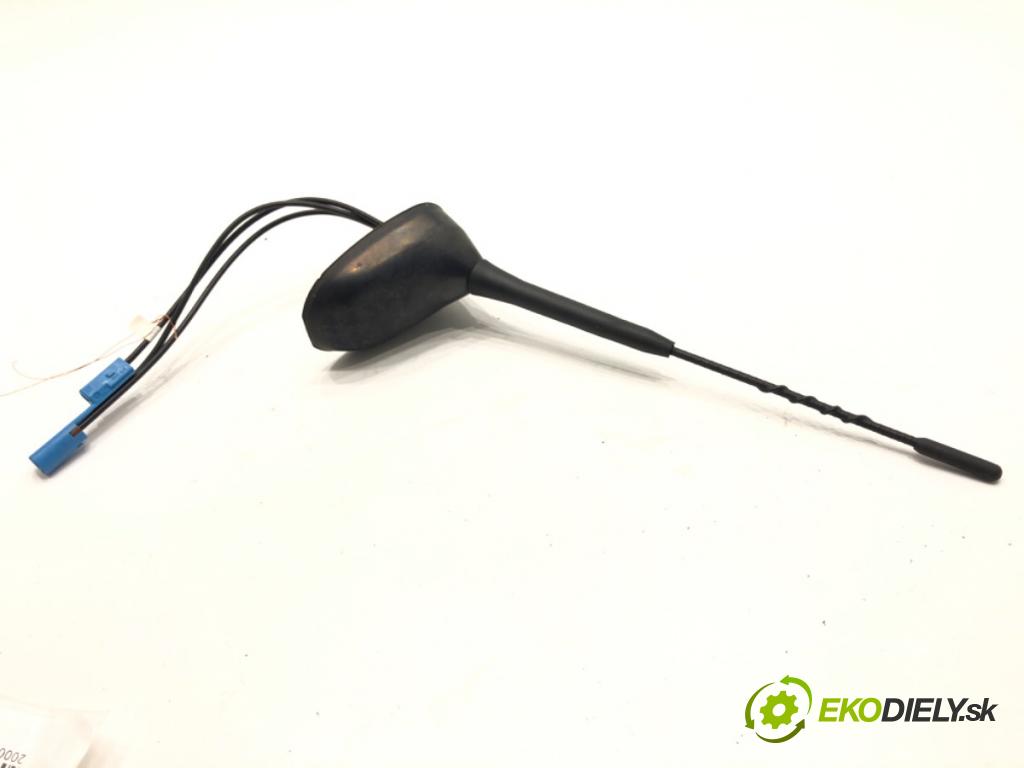 OPEL VECTRA C Kombi 2005 110 kW 1.9 CDTI (F35) 1910 ANTENA 013171963