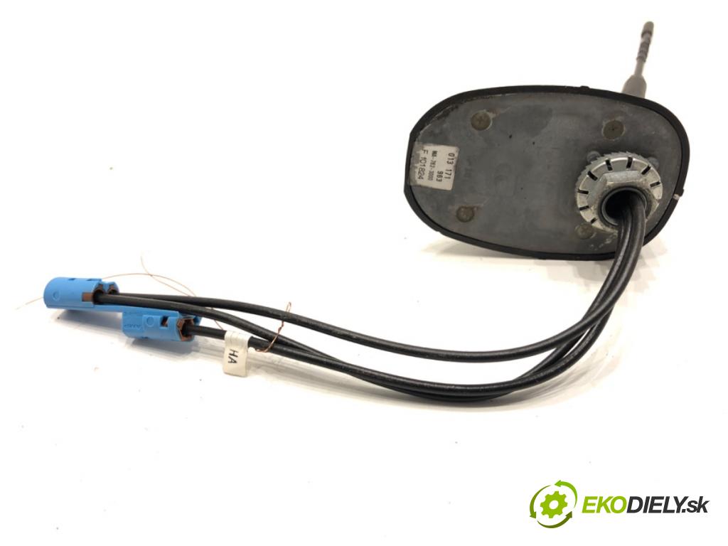 OPEL VECTRA C Kombi 2005 110 kW 1.9 CDTI (F35) 1910 ANTENA 013171963