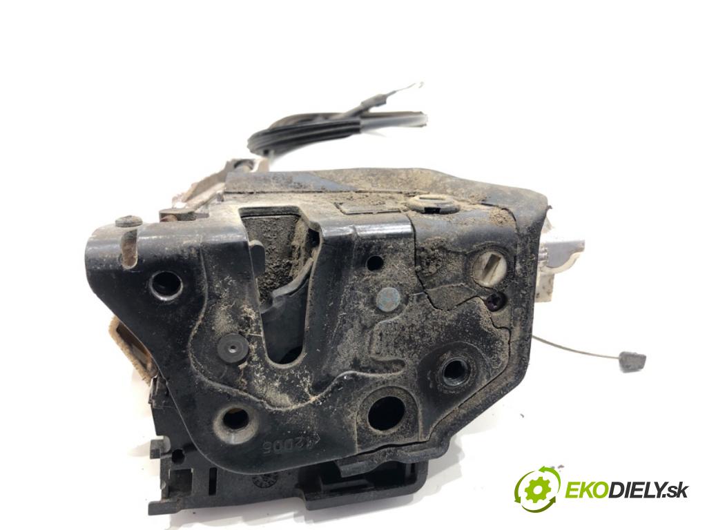 SEAT ALTEA nadwozie wielkoprzestrzenne (MPV) 2005 77 kW 1.9 TDI 1896 zámok dveře pravý zadní část 5P0839012
