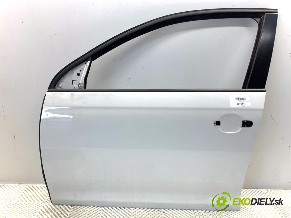 VW GOLF VI Kombi 2010 77 kW 1.6 TDI 1598 dveře levý přední část LB9A