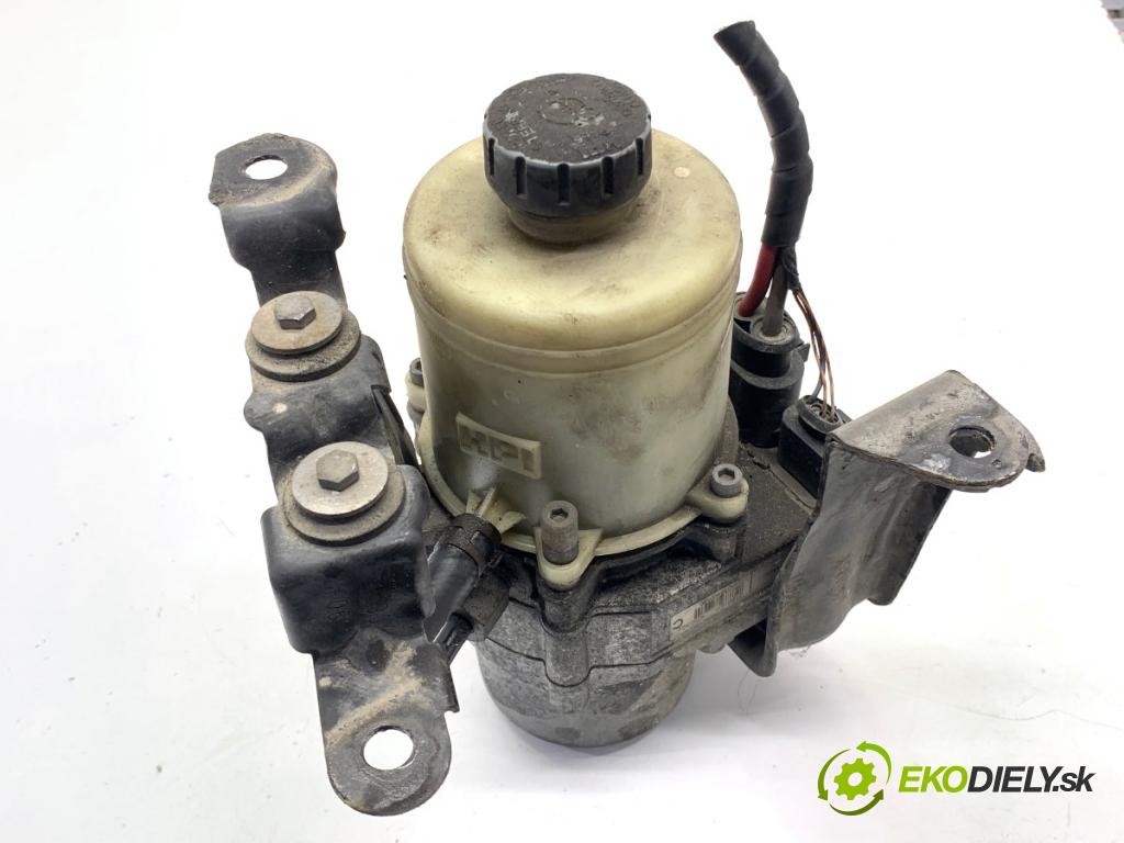 VW FOX liftback 2005 51 kW 1.4 TDI 1422 pumpa servočerpadlo 6Q0423155AH (Servočerpadlo)