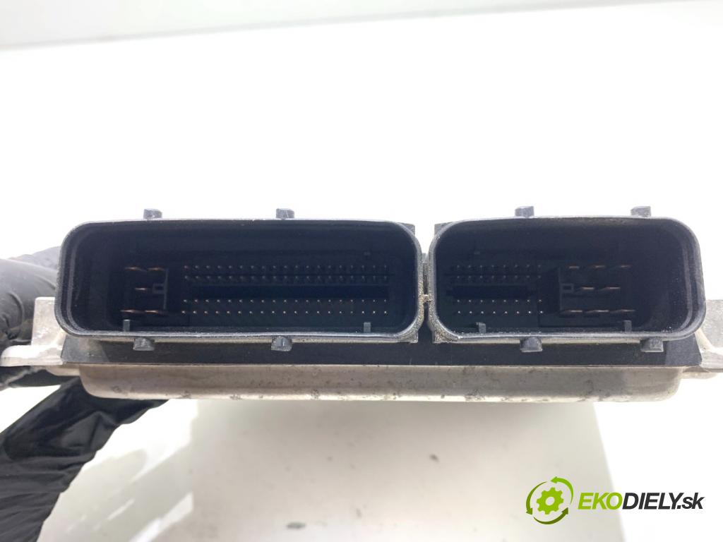 VW FOX liftback 2005 51 kW 1.4 TDI 1422 riadiaca jednotka Motor 045906019BN (Riadiaca jednotka)