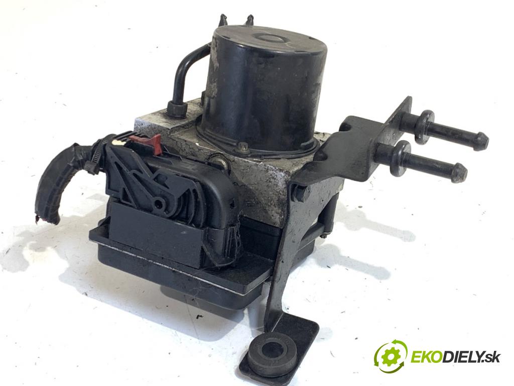 VW FOX liftback 2005 51 kW 1.4 TDI 1422 Pumpa ABS 5Z0614517 (Pumpa ABS)
