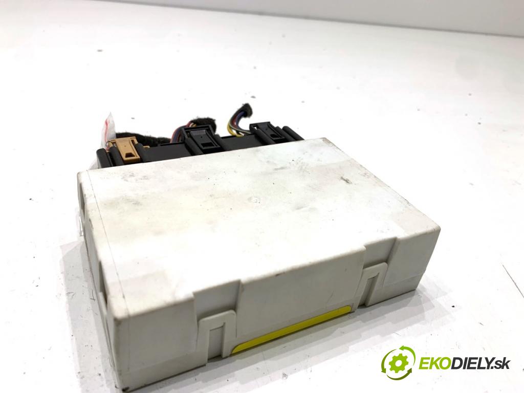 VW FOX liftback 2005 51 kW 1.4 TDI 1422 Modul komfortu 5Z0959433J (Modul komfortu)