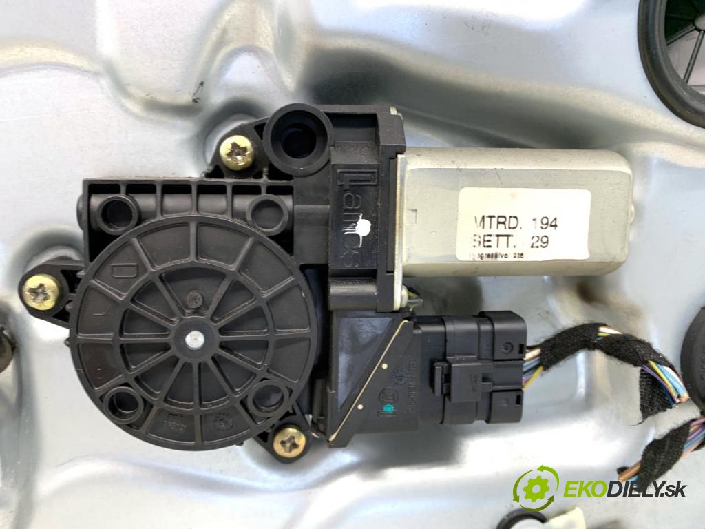 FIAT CROMA Kombi 2005 88 kW 1.9 D Multijet (194AXB1B) 1910 Mechanizmus okna pravy predný 46846774