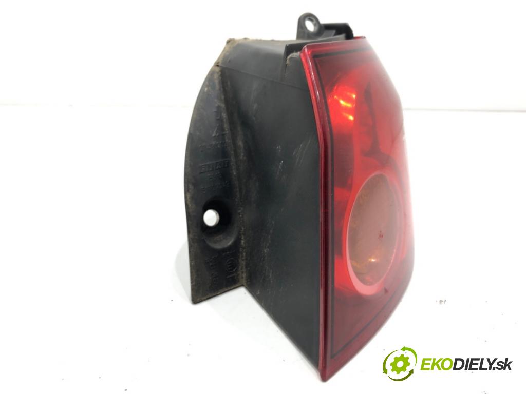 FIAT CROMA Kombi 2005 88 kW 1.9 D Multijet (194AXB1B) 1910 Svetlo pravy zad 51727249