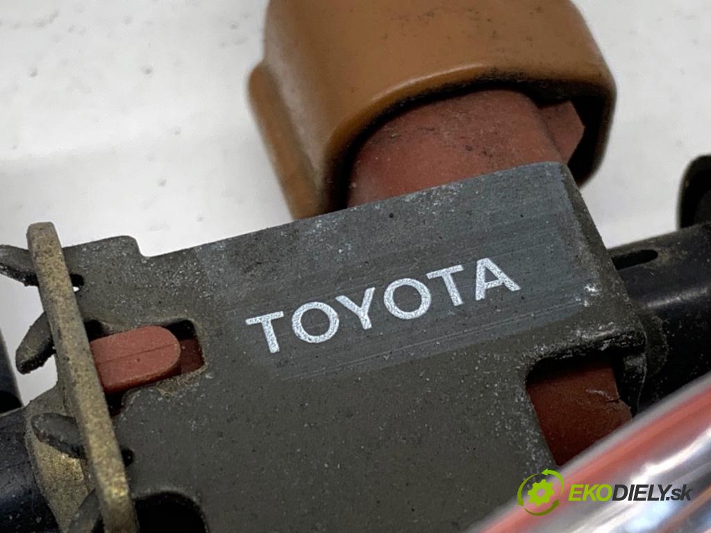 TOYOTA AVENSIS T25 liftback 2004 108 kW 2.0 (AZT250_) 1998 Ventil tlaku  (Ventil)