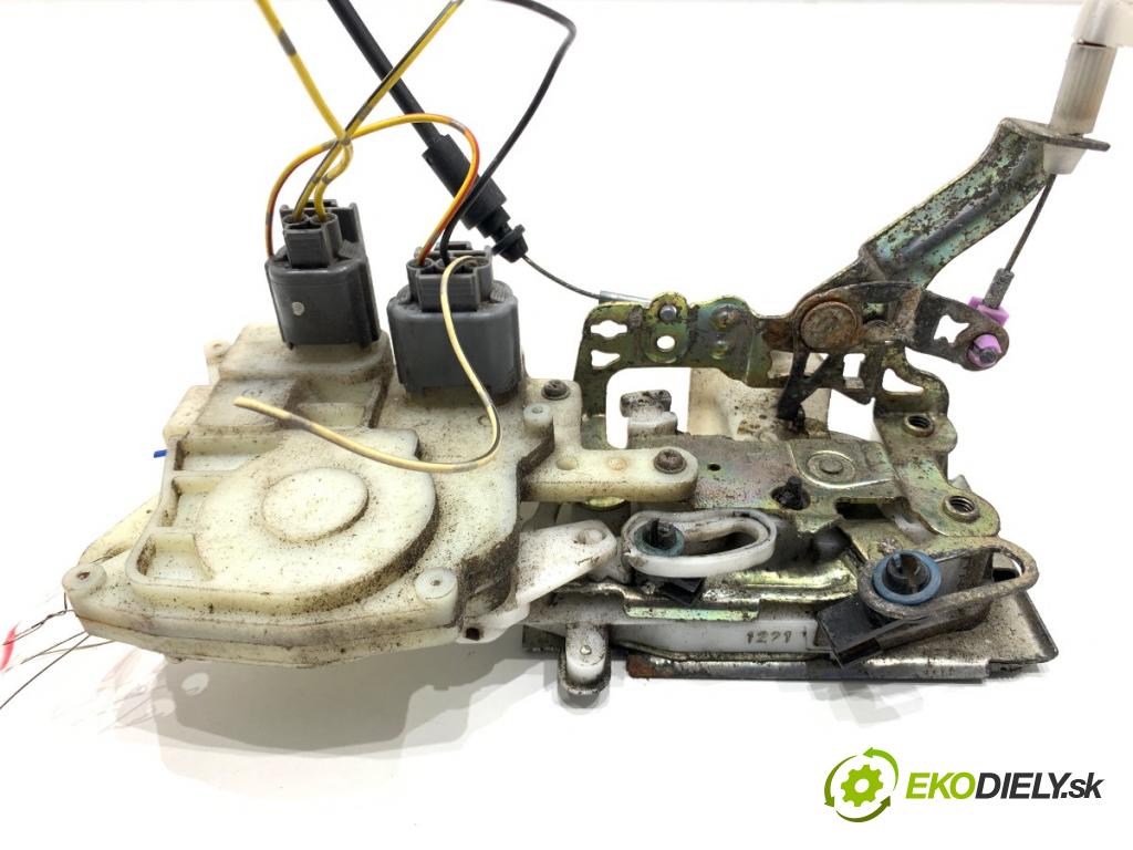 HONDA CIVIC VII liftback 2005 81 kW 1.6 i (EP2) 1590 zámok Dvere ľavy predný