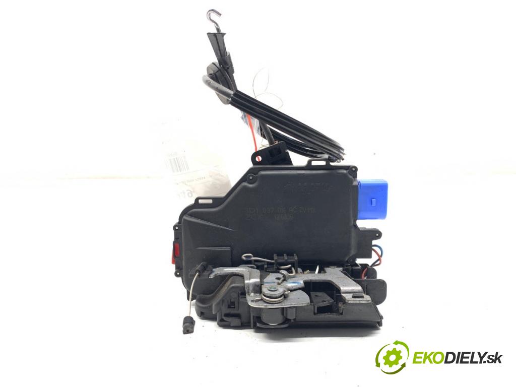 VW GOLF VI Kombi 2010 77 kW 1.6 TDI 1598 zámok Dvere pravy predný 3D1837016AC