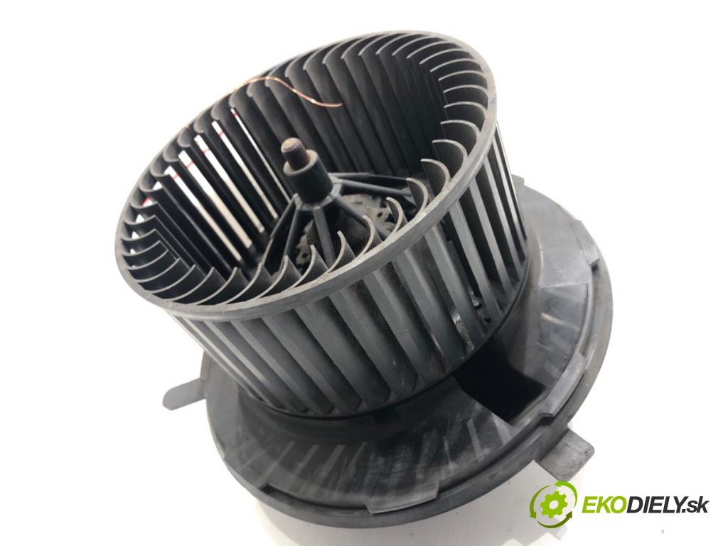 VW GOLF VI Kombi 2010 77 kW 1.6 TDI 1598 ventilátor kúrenia 1K1819015C