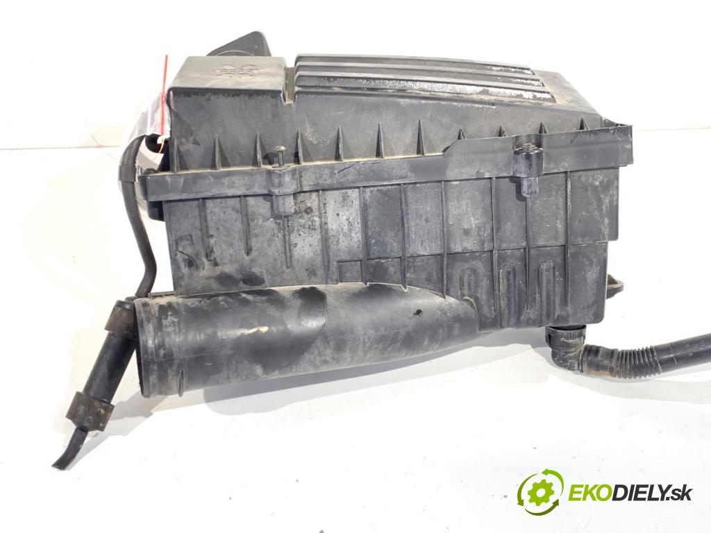 VW GOLF VI Kombi 2010 77 kW 1.6 TDI 1598 obal filtra vzduchu 3C0129601CA (Kryt vzduchového filtru)
