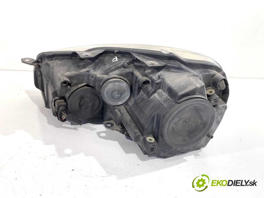 VW GOLF VI Kombi 2010 77 kW 1.6 TDI 1598 Svetlomet pravy predný