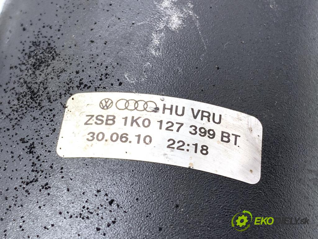 VW GOLF VI Kombi 2010 77 kW 1.6 TDI 1598 Obal filtra paliva 1K0127400L (Obal palivového filtra)