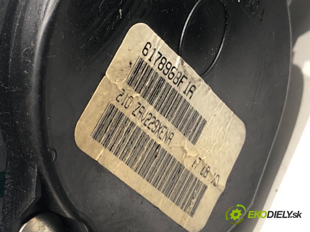 VW GOLF VI Kombi 2010 77 kW 1.6 TDI 1598 Držiak BEZPEČNOSŤ pravy predný