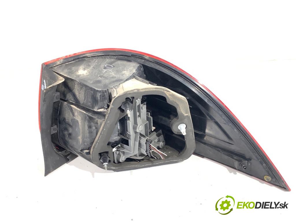 VW GOLF VI Kombi 2010 77 kW 1.6 TDI 1598 Svetlo ľavy zad 1K9945095E