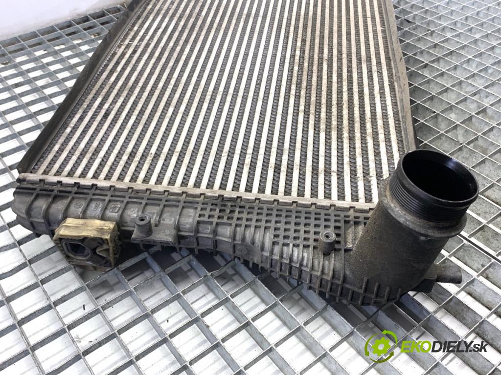 VW GOLF VI Kombi 2010 77 kW 1.6 TDI 1598 intercooler 1K0145803AF (Intercooler (chladič stlačeného vzduchu))