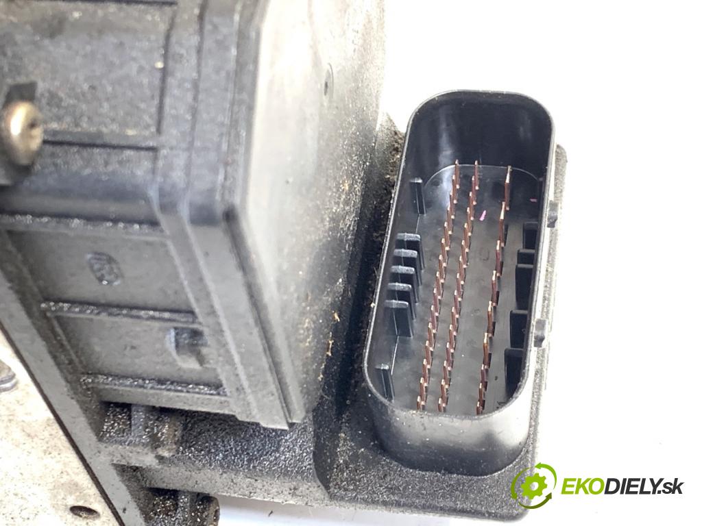 AUDI A4 B6 sedan 2004 114 kW 2.5 TDI 2496 Pumpa ABS 8E0614517 (Pumpa ABS)