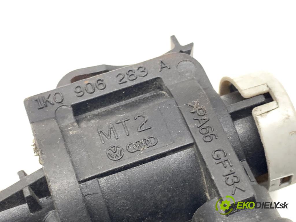 VW GOLF VI Kombi 2010 77 kW 1.6 TDI 1598 Ventil tlaku 1K0906283A (Ventil)