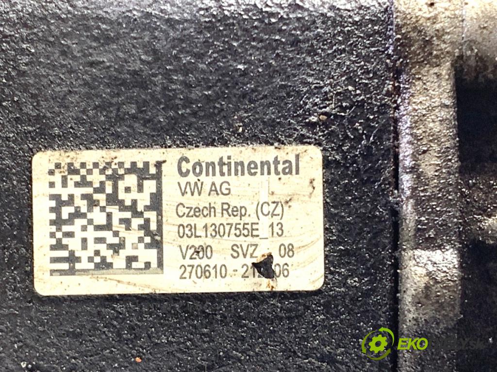 VW GOLF VI Kombi 2010 77 kW 1.6 TDI 1598 Pumpa vstrekovacia 03L130755E (Vstrekovacie čerpadlo)