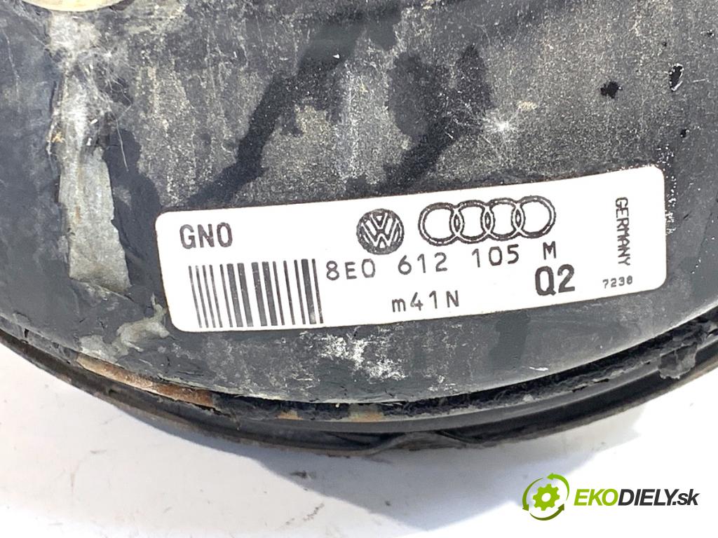 AUDI A4 B6 sedan 2004 114 kW 2.5 TDI 2496 Posilovač bŕzd 8E0612105M