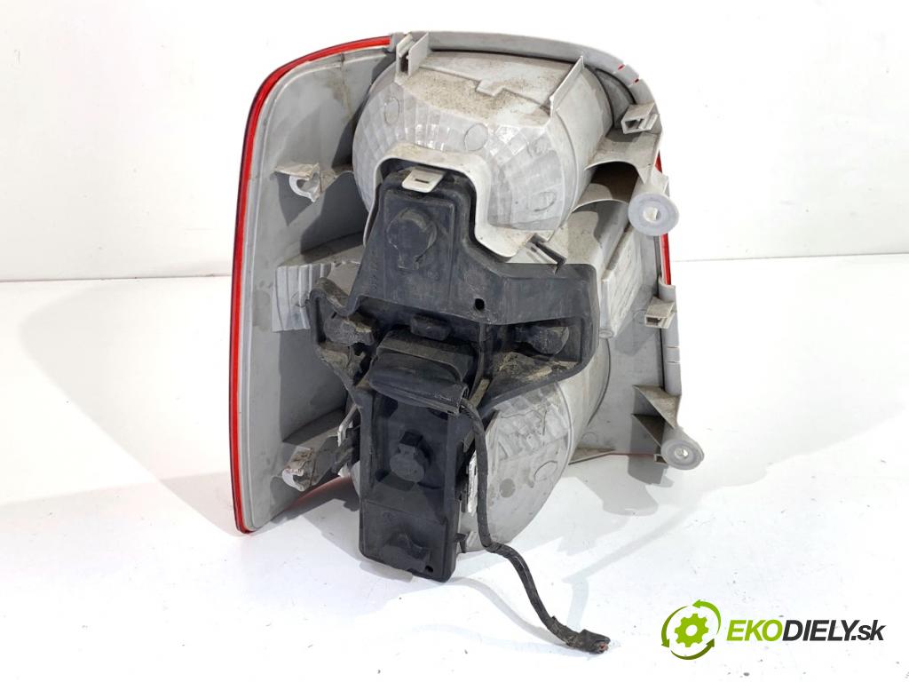 VW TOURAN nadwozie wielkoprzestrzenne (MPV) 2005 77 kW 1.9 TDI 1896 Svetlo pravy zad