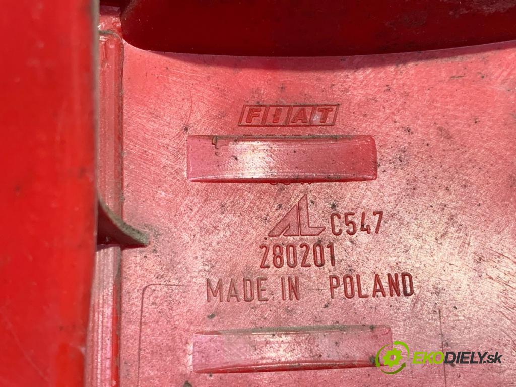 FIAT PANDA II liftback 2004 40 kW 1.1 (169.AXA1A) 1108 světlo levý zadní část