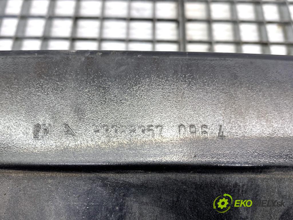 OPEL MERIVA A nadwozie wielkoprzestrzenne (MPV) 2004 92 kW 1.8 (E75) 1796 výztuha nárazníka přední část  (Přední výztuha)