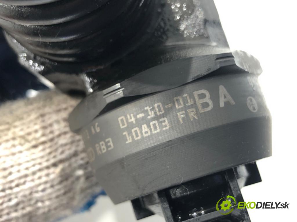 VW GOLF V liftback 2004 77 kW 1.9 TDI 1896 vstříkovače 038130073AG