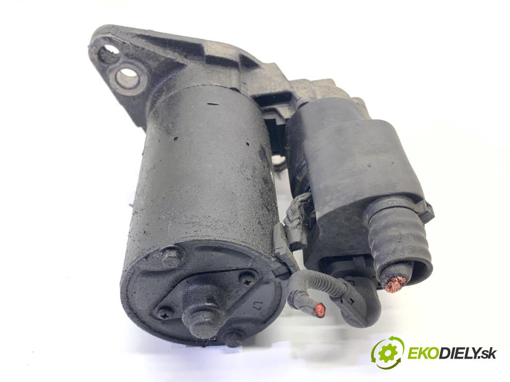 VW GOLF V liftback 2004 77 kW 1.9 TDI 1896 Štartér 02Z911023F (Štartér)