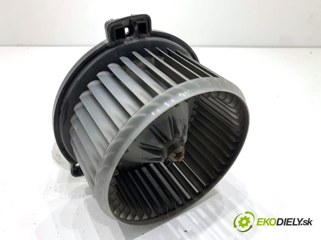 TOYOTA AVENSIS T25 liftback 2003 85 kW 2.0 D-4D (CDT250_) 1995 ventilátor kúrenia 016070-0020