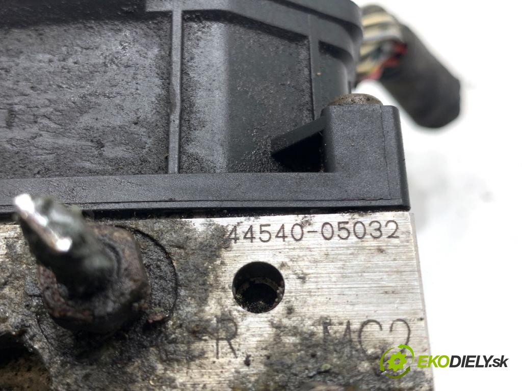 TOYOTA AVENSIS T25 liftback 2003 85 kW 2.0 D-4D (CDT250_) 1995 Pumpa ABS 89541-05072 (Pumpa ABS)